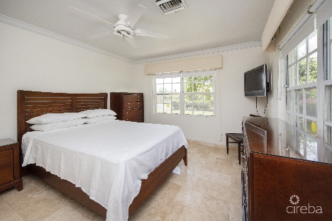 Starlet crescent home, wb