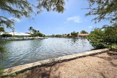 Crystal harbour canal front land