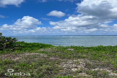 Oceanfront house lot northside