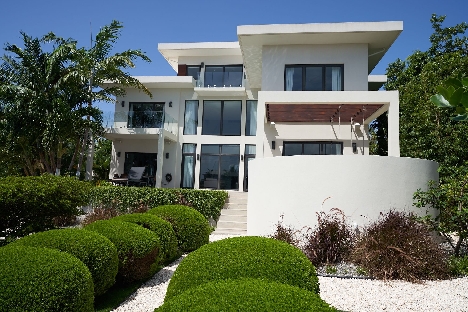 Grand harbour modern home