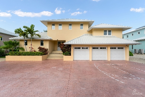 Crystal harbour canal front home - 12 crystal drive