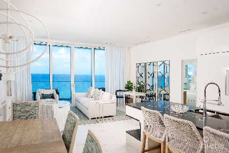 Fin oceanfront corner residence #19