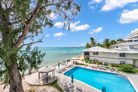 Tamarind bay 25, seven mile beach penthouse with rooftop terrace