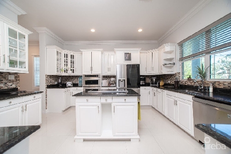 Large canal front  home – north sound estates
