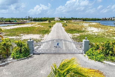 Mustique cove prime canal-front land