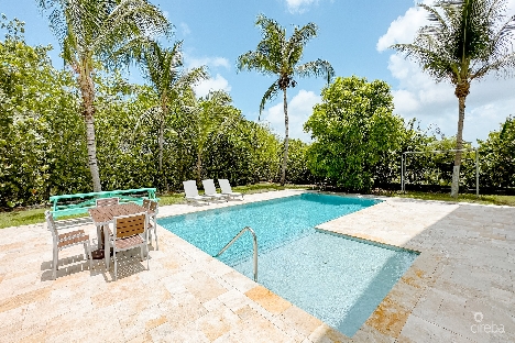 Savannah family home with investment property
