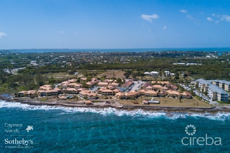 Ocean club 1 bed loft renovated