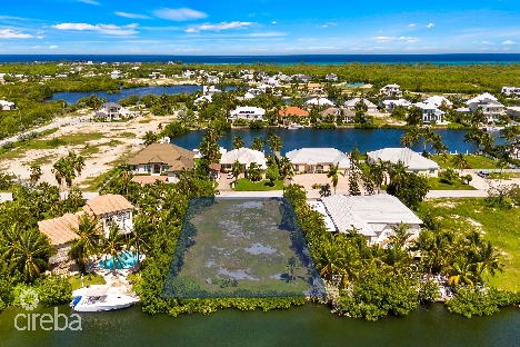 The shores- canal executive home lot