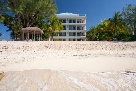 Sea breeze on 7mb – 4 bedroom plus den