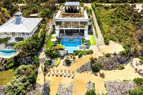 Bella rocca, east end luxury villa