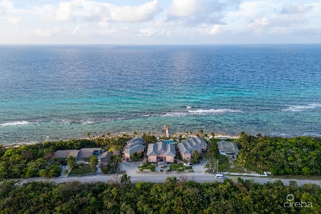 Spacious oceanfront condo with stunning views – northern lights #6