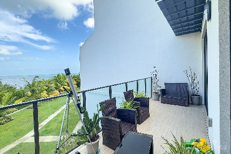 Allure waterfront townhome