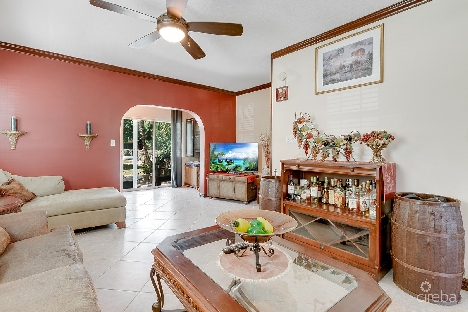 Ocean club – renovated 2 bed/2.5bath corner unit