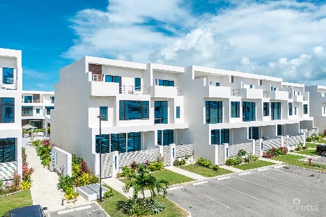 Stunning oversized 2 bed unit at bahia