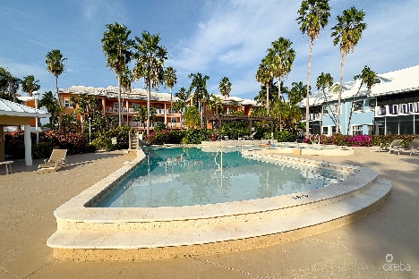 Britannia penthouse seven mile beach corridor