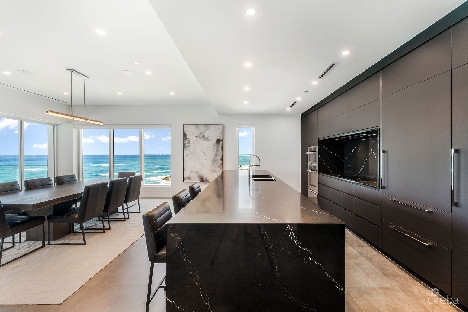 Aqua - beachfront residence #8, seven mile beach