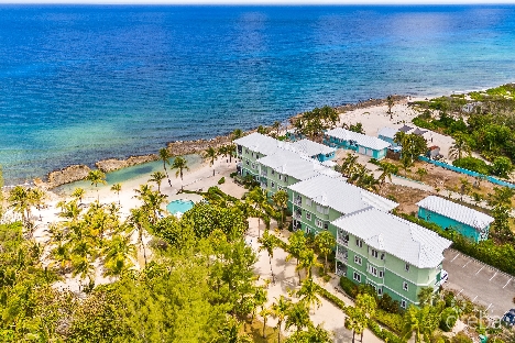 On the bay 208, north side condo