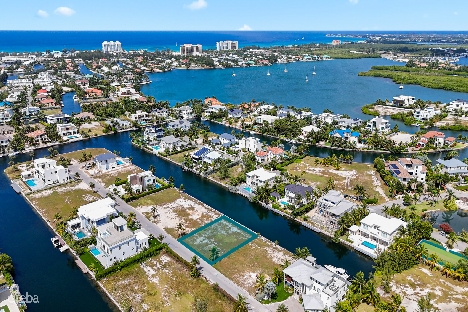 Crystal harbour – marquise quay (lot b)