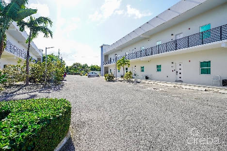 Breezy port - 8 units