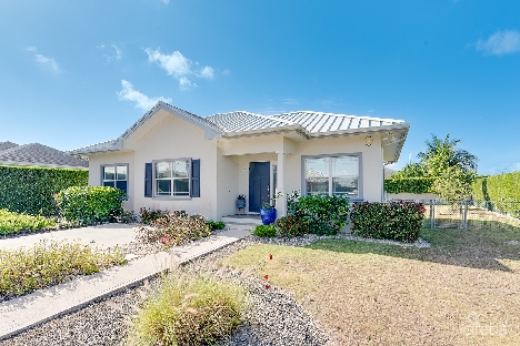 3 bedroom family home - anise villas