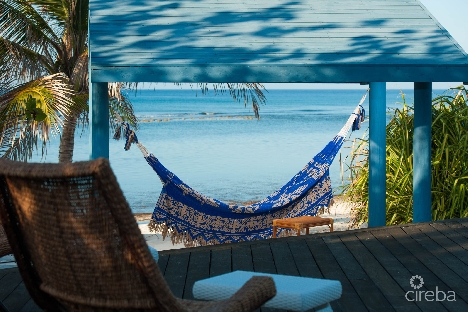 Little cayman beachfront home with pool