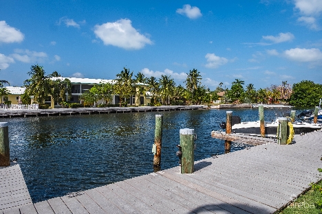 Britannia kings court with two dock options available