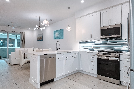 Periwinkle townhome grand harbour