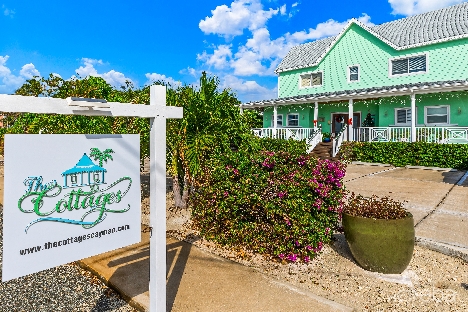 The cottages in east end bed and breakfast