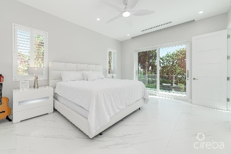 Britannia estates family home seven mile beach corridor
