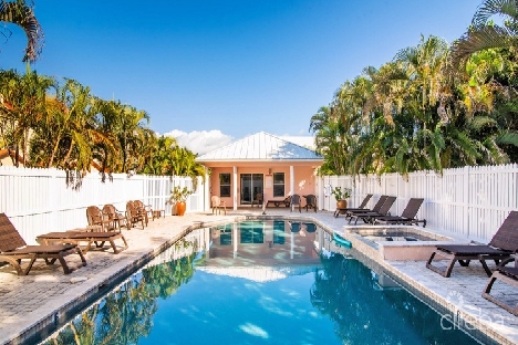 Southern skies corner townhouse