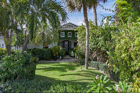 Governors harbour oceanfront home
