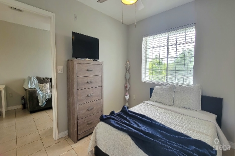 Lakeside–1bed/1bath–minutes to camana bay/seven mile beach