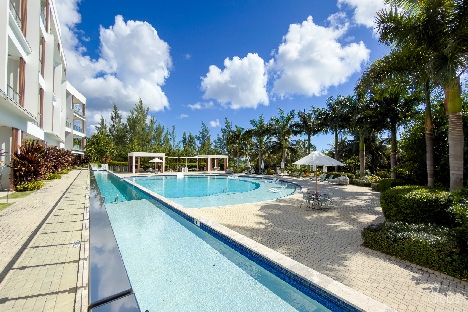 Aura 3 bed corner condo