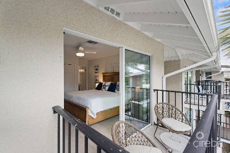 Discovery point  penthouse  beachfront -  proven income generator