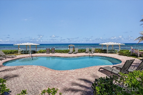 2 beachfront units side by side – northern lights