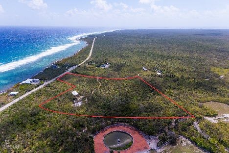 Elevated 11.43-acre parcel in east end