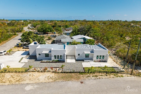 Hyre view – 3 bed, 2 bath duplex