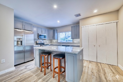 Downtown reach 801