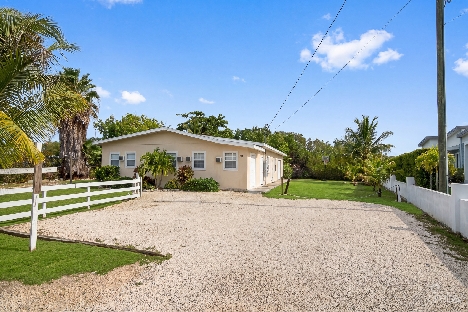 Bodden town multi-unit investment opportunity