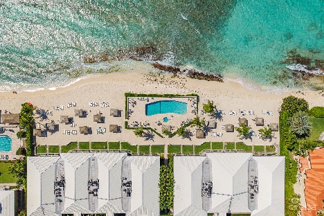 Renovated penthouse discovery point club