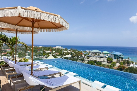 One gt – furnished 2 bed with den