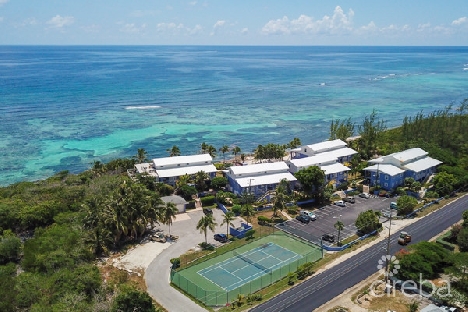 Moon bay condo, unit 17
