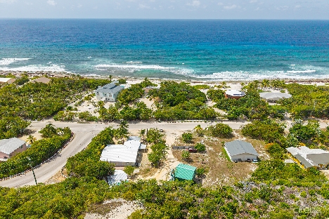 12% roi – income-producing multi-unit property | fully occupied – cayman brac