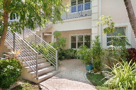Grand palms | ground floor 2-bed in south sound
