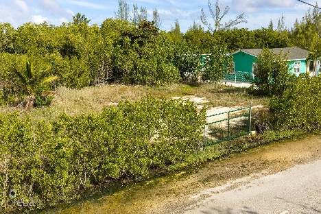 North sound estates 0.28 acre lot