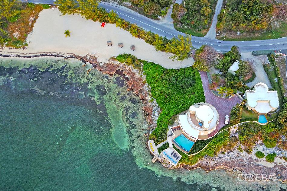 Cayman castle & guest cottage