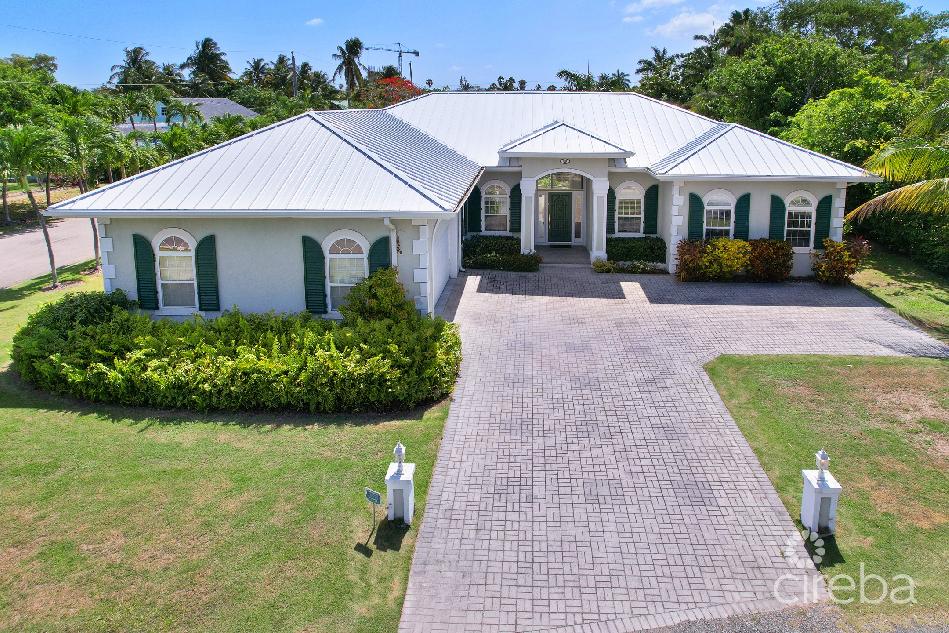 Seven mile beach corridor house-huge reduction-must sell