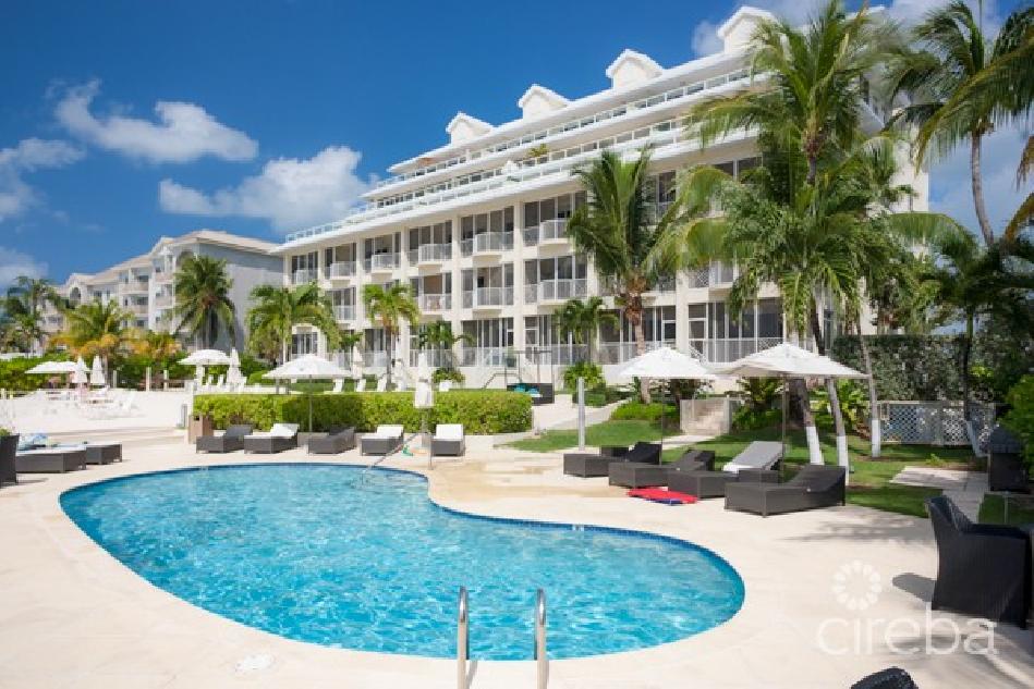 South bay beach club, 3br condo with  parking space