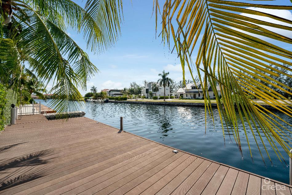 Crystal harbour – massive $100k reduction, solid renovated canal front