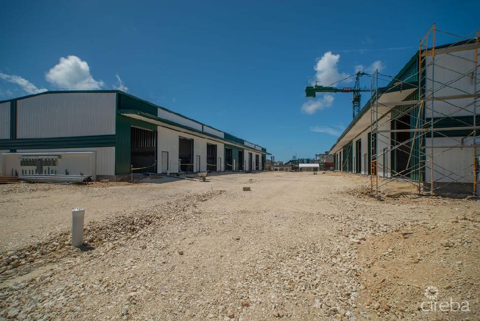 Fairmile warehouse end unit d1 with electric shutters 1250 sq ft